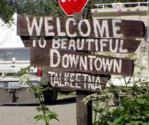 Downtown Talkeetna sign